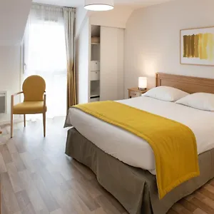  Appart hôtel Domitys La Calypso