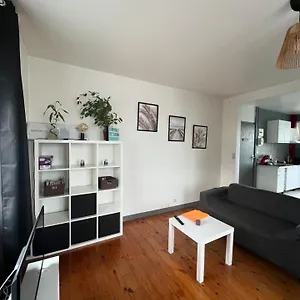  Appartement Très Joli T1 à Lambezellec